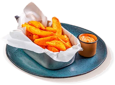 Batatas rústicas, como servido na casa